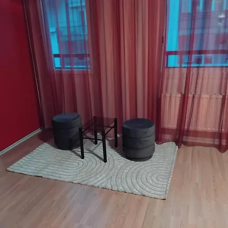 20 M2 S De B Et Wc Prives, Garage Lyon