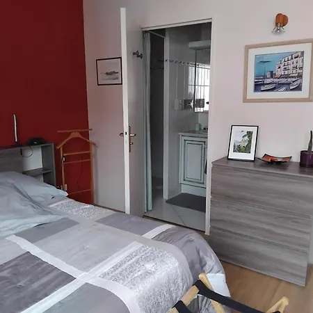 20 M2 S De B Et Wc Prives, Garage Privatunterkunft Lyon