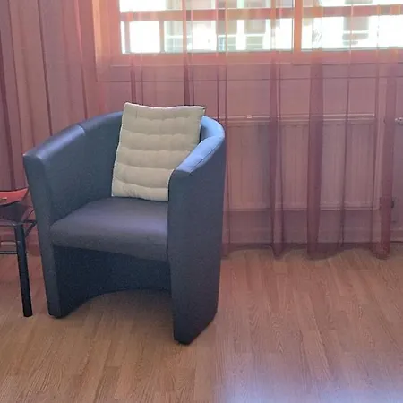20 M2 S De B Et Wc Prives, Garage Habitación en casa particular Lyon